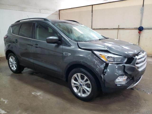 1FMCU9GD7JUD03426 - 2018 FORD ESCAPE SE BLACK photo 4