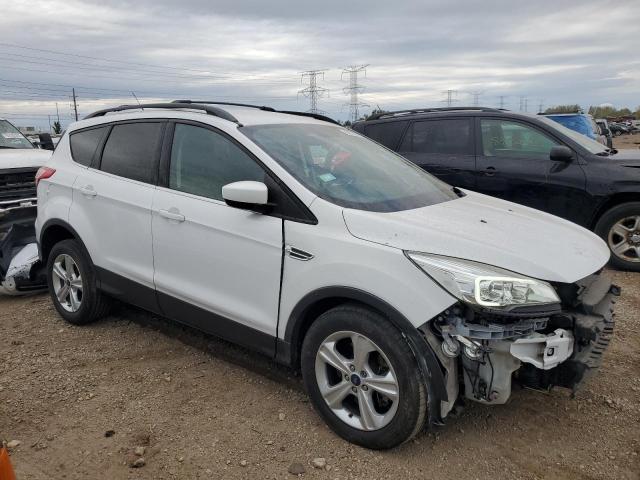 1FMCU9GX5GUC77850 - 2016 FORD ESCAPE SE WHITE photo 4