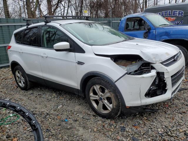 1FMCU0G99EUE44852 - 2014 FORD ESCAPE SE WHITE photo 4