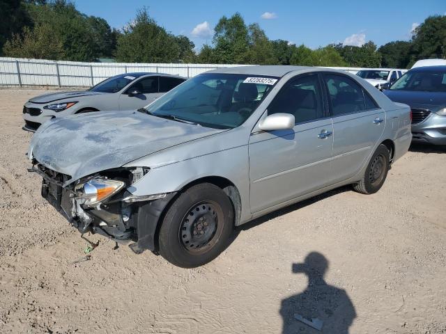 2002 TOYOTA CAMRY LE, 