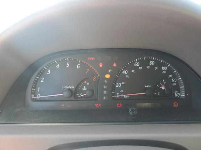 4T1BE32KX2U610070 - 2002 TOYOTA CAMRY LE ვერცხლისფერი ფოტო 9