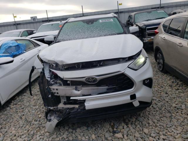 5TDHZRBHXNS226714 - 2022 TOYOTA HIGHLANDER XLE WHITE photo 5