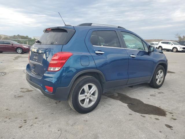 3GNCJLSB7KL381014 - 2019 CHEVROLET TRAX 1LT BLUE photo 3