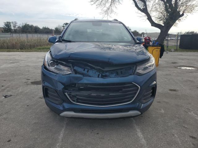 3GNCJLSB7KL381014 - 2019 CHEVROLET TRAX 1LT BLUE photo 5