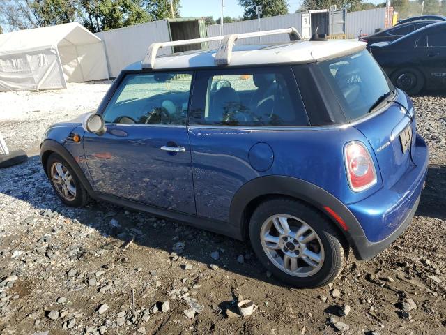 WMWSU3C51CT185813 - 2012 MINI COOPER BLUE photo 2