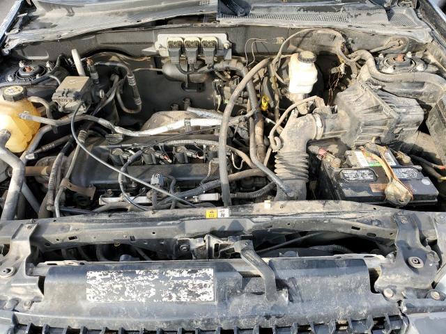 1FMYU02Z35KD14378 - 2005 FORD ESCAPE XLS GRAY photo 12