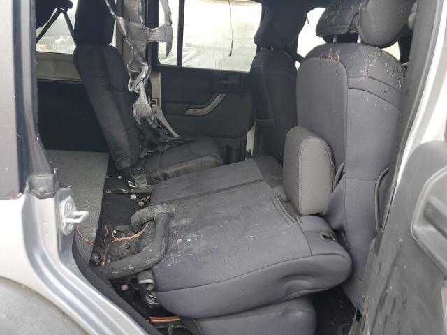 1C4BJWDG7GL110066 - 2016 JEEP WRANGLER UNLIMITED SPORT GRAY photo 11