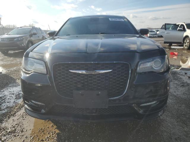 2C3CCAGG8JH280331 - 2018 CHRYSLER 300 S BLACK photo 5