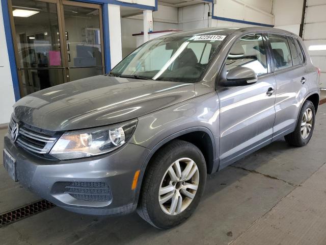 2013 VOLKSWAGEN TIGUAN S, 