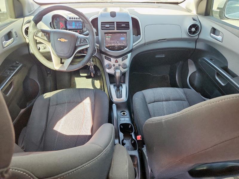 1G1JC5SH4F4175972 - 2015 CHEVROLET SONIC LT 银色 照片 8