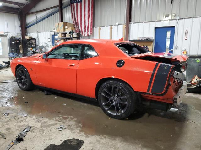 2C3CDZFJ8LH210033 - 2020 DODGE CHALLENGER R/T SCAT PACK ORANGE photo 2