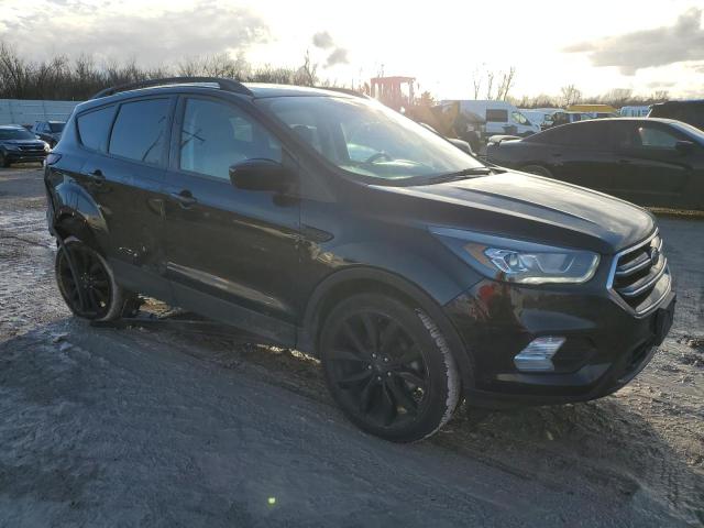 1FMCU0GD8KUC46795 - 2019 FORD ESCAPE SE BLACK photo 4