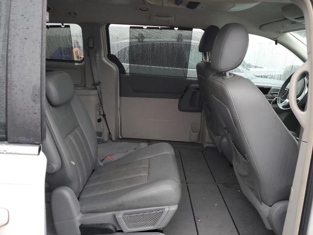 2A4RR5D10AR128348 - 2010 CHRYSLER TOWN & COU TOURING თეთრი ფოტო 10