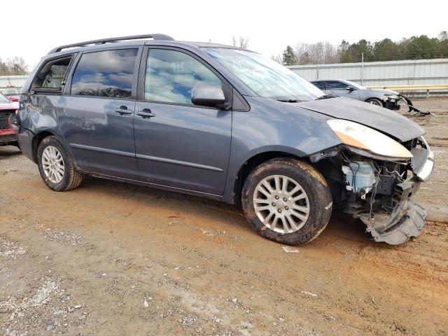 5TDYK4CC7AS290987 - 2010 TOYOTA SIENNA XLE GRAY photo 4