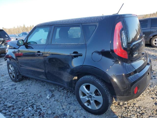 KNDJN2A27J7899451 - 2018 KIA SOUL BLACK photo 2