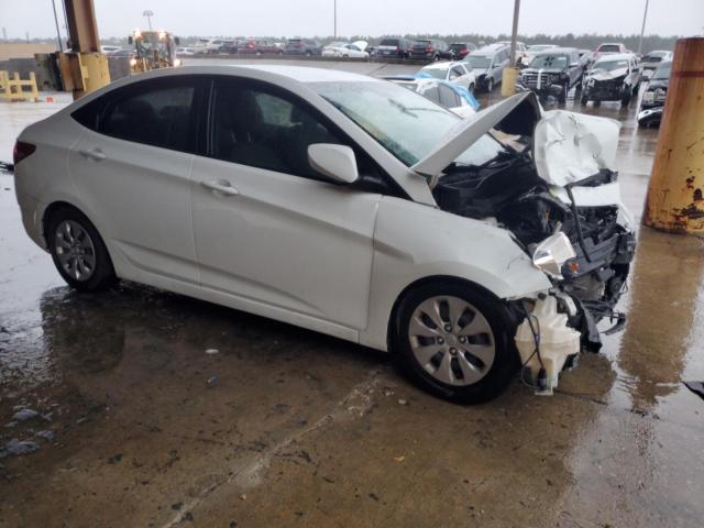 KMHCT4AE7GU984624 - 2016 HYUNDAI ACCENT SE WHITE photo 4