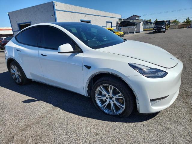 7SAYGDEE5NF459904 - 2022 TESLA MODEL Y თეთრი ფოტო 4