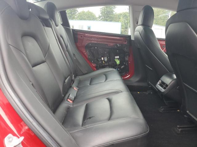 5YJ3E1EB6KF529746 - 2019 TESLA MODEL 3 Rot Foto 10