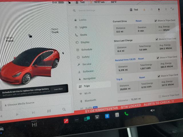 5YJ3E1EB6KF529746 - 2019 TESLA MODEL 3 Rot Foto 9