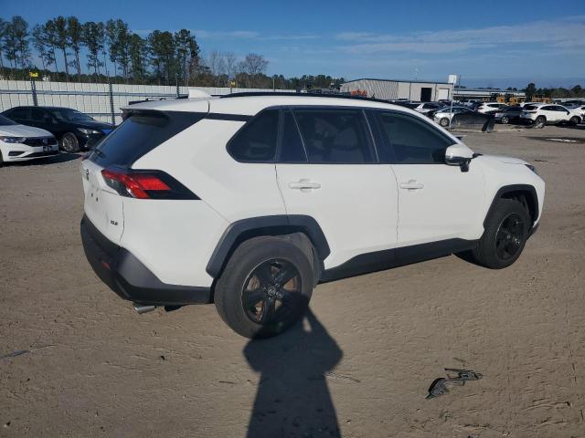 JTMW1RFV7KD004833 - 2019 TOYOTA RAV4 XLE Ақ фото 3