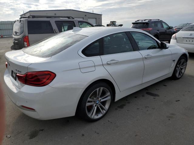 WBA4J3C50KBL04957 - 2019 BMW 430XI GRAN COUPE WHITE photo 3