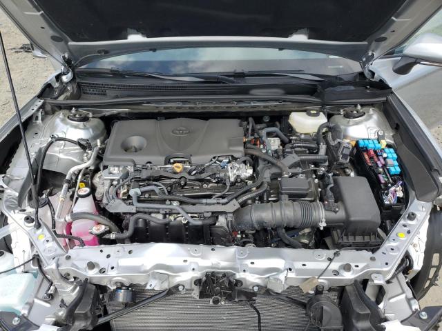 4T1DAACK2SU614623 - 2025 TOYOTA CAMRY XSE ვერცხლისფერი ფოტო 11