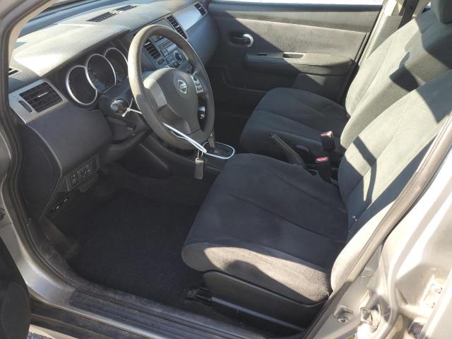 3N1BC13E69L474888 - 2009 NISSAN VERSA S GRAY photo 7