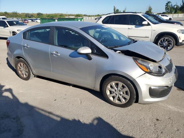 KNADM4A30H6104242 - 2017 KIA RIO LX Gümüş foto 4