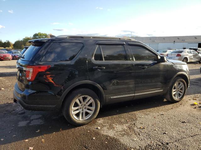 1FM5K8D86JGC42357 - 2018 FORD EXPLORER XLT შავი ფოტო 3