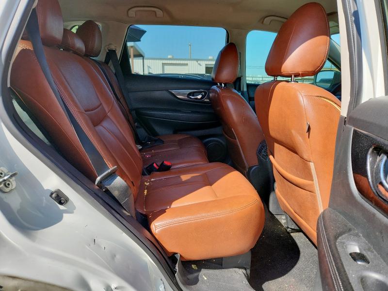 5N1AT2MT1JC704182 - 2018 NISSAN ROGUE S Blanc photo 10