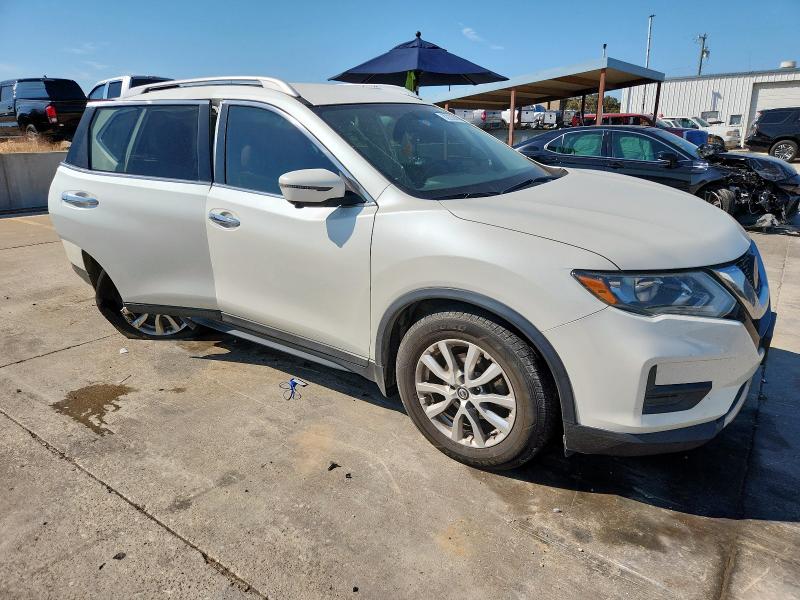 5N1AT2MT1JC704182 - 2018 NISSAN ROGUE S Blanc photo 4