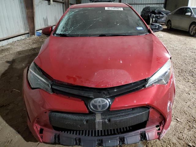 2T1BURHE1JC051516 - 2018 TOYOTA COROLLA L RED photo 5