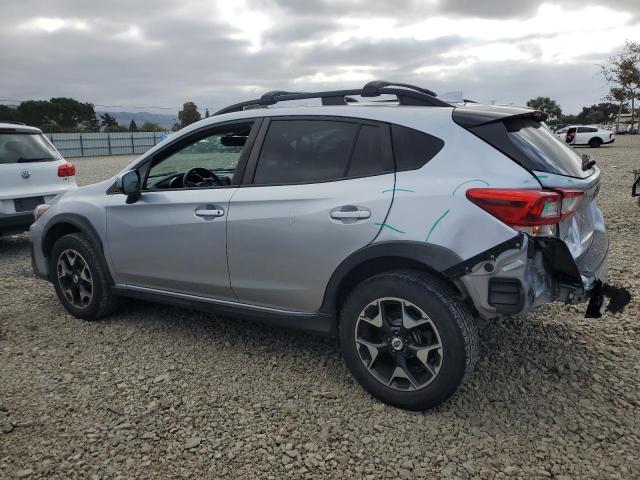JF2GTABC5JH223626 - 2018 SUBARU CROSSTREK PREMIUM 银色 照片 2
