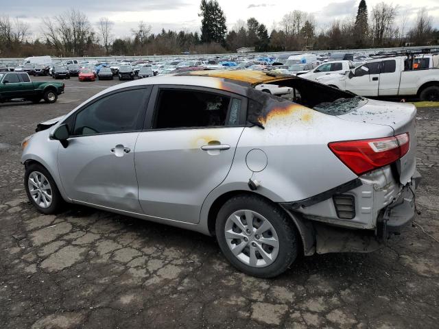 KNADM4A3XG6696294 - 2016 KIA RIO LX SILVER photo 2