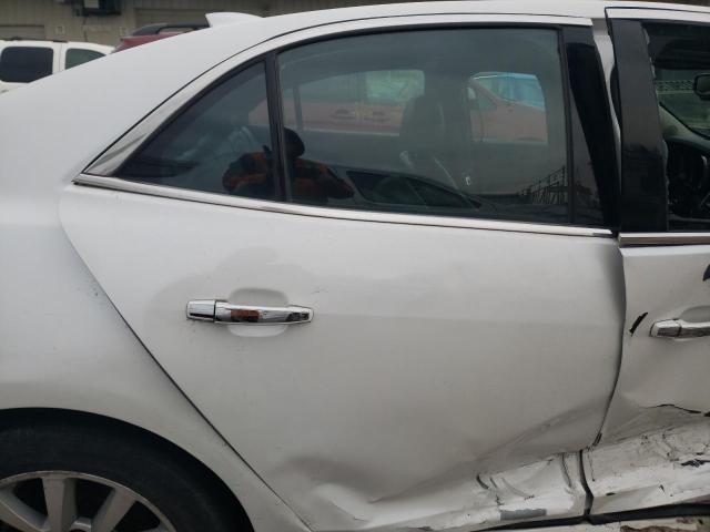 1G11F5SL3FF276646 - 2015 CHEVROLET MALIBU LTZ თეთრი ფოტო 10