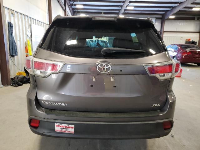 5TDKKRFH2GS500835 - 2016 TOYOTA HIGHLANDER XLE GRAY photo 6