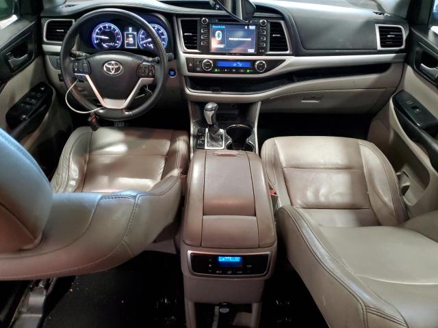 5TDKKRFH2GS500835 - 2016 TOYOTA HIGHLANDER XLE GRAY photo 8