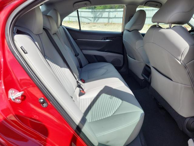 4T1G11AK0MU409921 - 2021 TOYOTA CAMRY SE RED photo 10