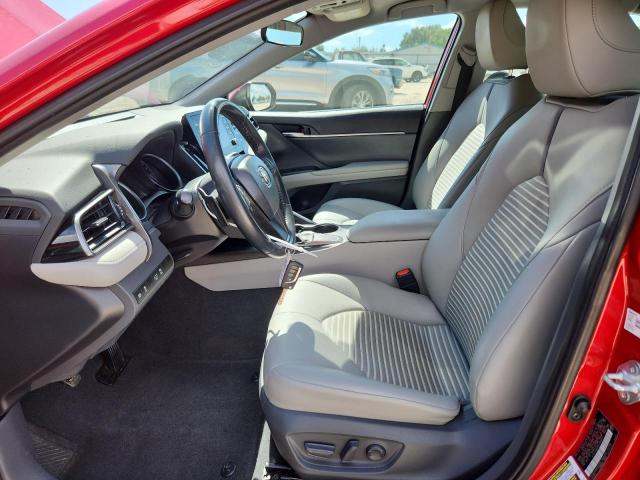 4T1G11AK0MU409921 - 2021 TOYOTA CAMRY SE RED photo 7