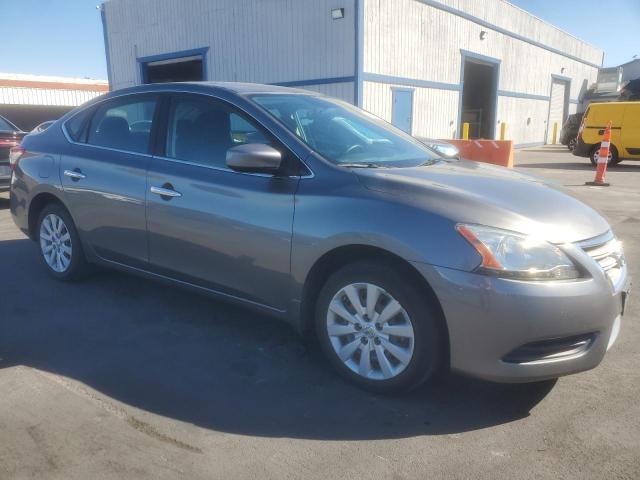 3N1AB7AP0FY380994 - 2015 NISSAN SENTRA S 灰色 照片 4