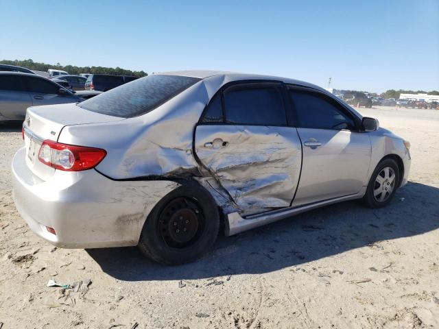 2T1BU4EE8BC643584 - 2011 TOYOTA COROLLA BASE SILVER photo 3