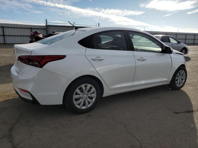 3KPC24A66LE112881 - 2020 HYUNDAI ACCENT SE WHITE photo 3