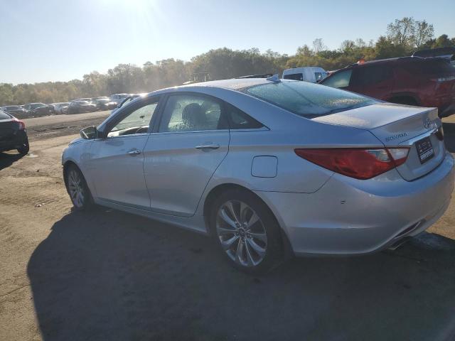 5NPEC4AC5CH328230 - 2012 HYUNDAI SONATA SE 银色 照片 2