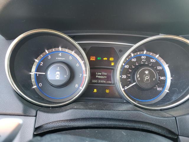 5NPEC4AC5CH328230 - 2012 HYUNDAI SONATA SE 银色 照片 9