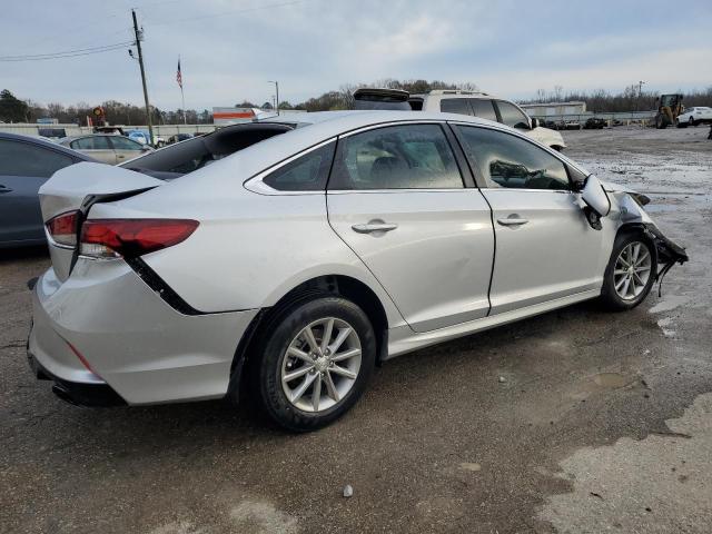 5NPE24AF3KH805006 - 2019 HYUNDAI SONATA SE SILVER photo 3