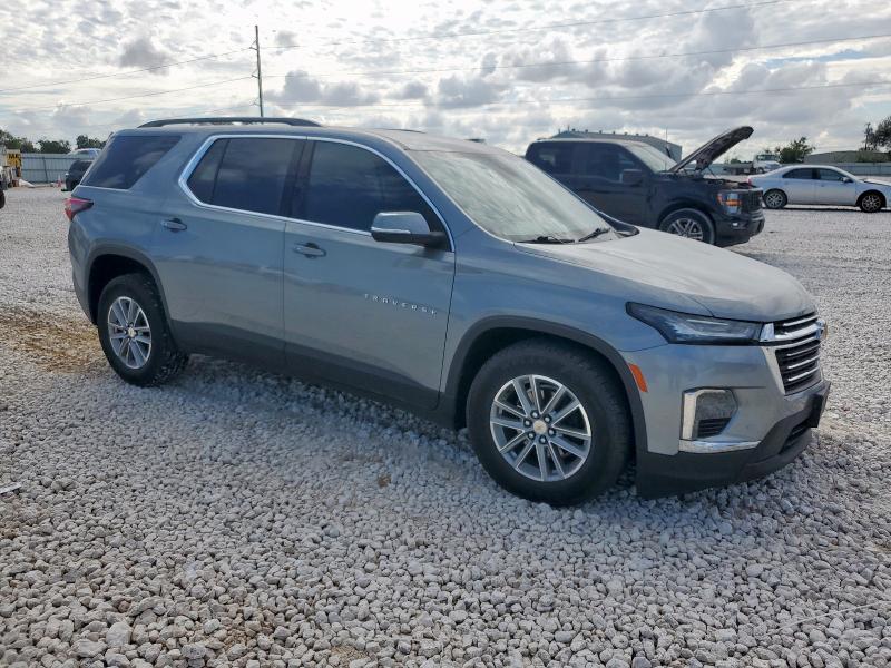 1GNERGKW9PJ338854 - 2023 CHEVROLET TRAVERSE LT 灰色 照片 4