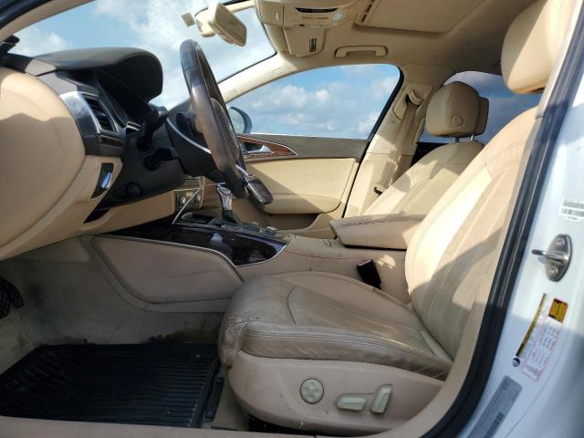 WAUHGAFC5CN074301 - 2012 AUDI A6 PRESTIGE თეთრი ფოტო 7