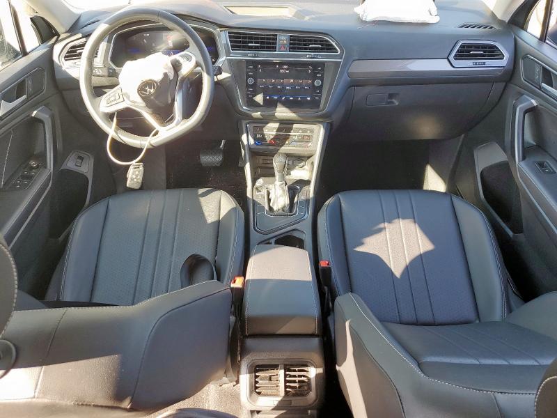 3VVNB7AX2PM096419 - 2023 VOLKSWAGEN TIGUAN SE Сріблястий фото 8