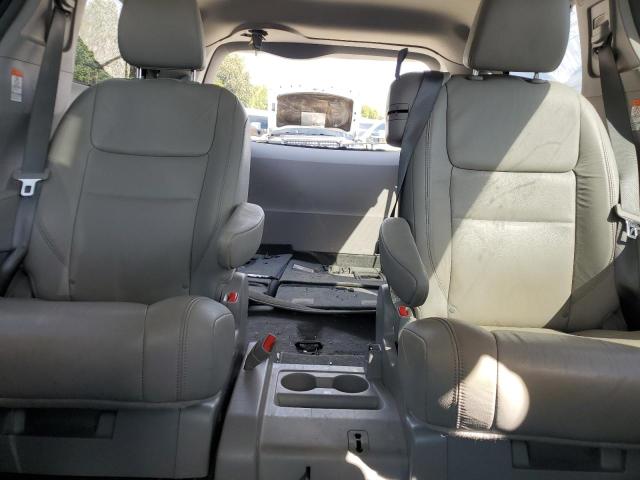 5TDYZ3DC9KS004627 - 2019 TOYOTA SIENNA XLE 蓝色 照片 10