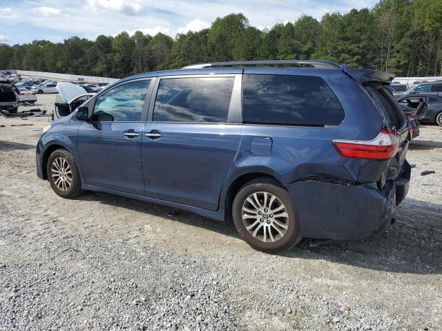 5TDYZ3DC9KS004627 - 2019 TOYOTA SIENNA XLE 蓝色 照片 2